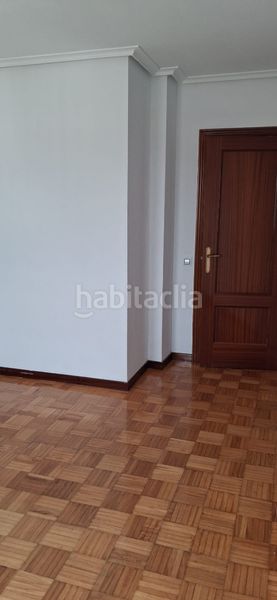 Foto 1ad86afb-8b86-4bcd-9e8a-d052fefa20a0. Apartament amb calefacció aparcament piscina a Portillejo - Valdegastea Logroño