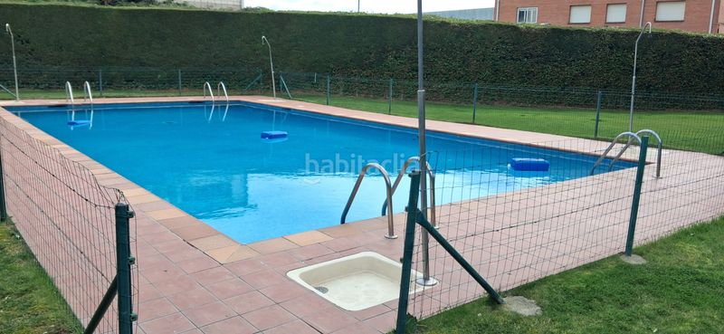 Foto 3332ce52-e398-43b5-8e7f-bea92c2201be. Apartament amb calefacció aparcament piscina a Portillejo - Valdegastea Logroño