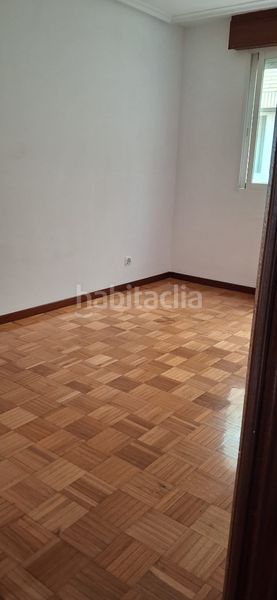 Foto 6908675e-fe04-43f0-8cac-cfebc453dbde. Apartament amb calefacció aparcament piscina a Portillejo - Valdegastea Logroño