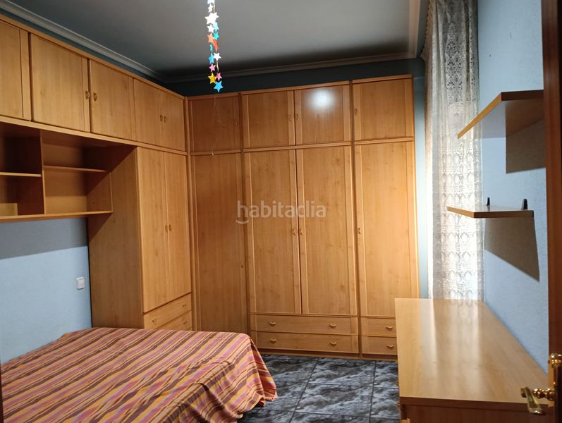 Foto 14a80f00-b95a-4e35-b21d-725502e4a970. Flat with heating parking in Oeste Logroño
