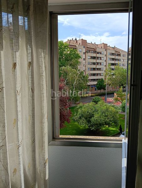 Foto 55bf593a-3ce5-4723-8d6f-2ed68c084fa5. Flat with heating parking in Oeste Logroño