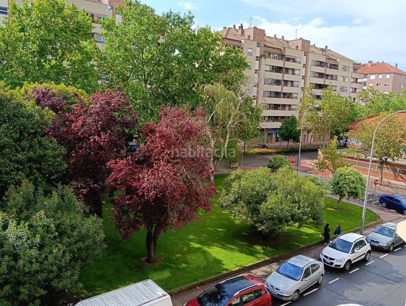 Foto a74916b9-545a-4ca0-8b49-3111ed0f094f. Flat with heating parking in Oeste Logroño