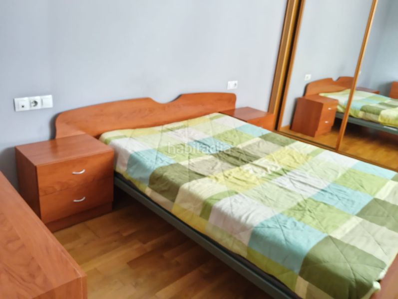 Foto 91b5d380-44c6-43a1-a0de-ada2a32592c1. Apartament amb calefacció aparcament a Lardero