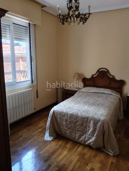 Foto f5475816-c208-4ce0-ba8f-117e7f4119f7. Pis amb calefacció a Jesuitas Logroño