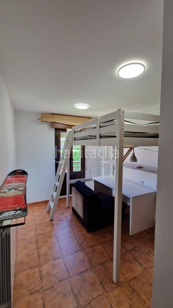 Foto 6f35db63-d65f-4ee7-9516-38fc71729400. Duplex avec chauffage parking dans Sojuela