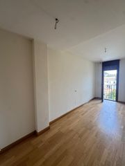 Apartament a Alberite. Apartamento en alberite con balcón y trastero