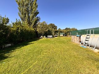 Chalet in Lardero. Finca rustica en lardero