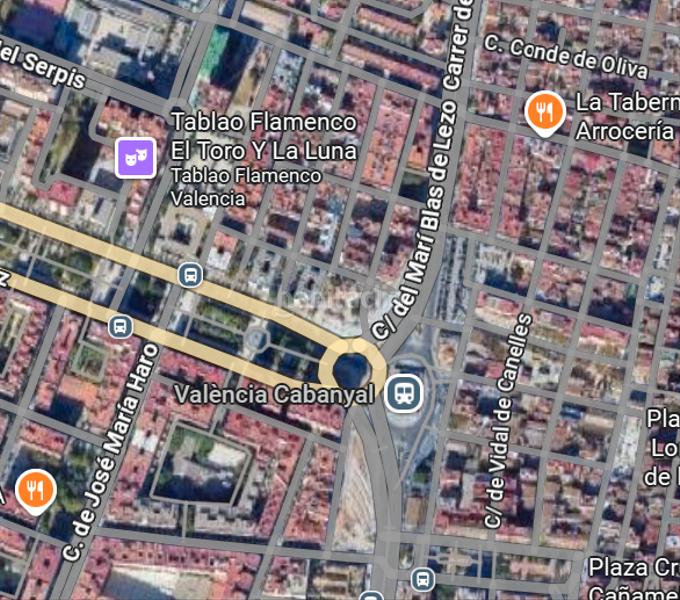 Foto 66a5da9b-a555-4ba3-b0f2-3ac2e6bfd392. Edificio in Beteró Valencia