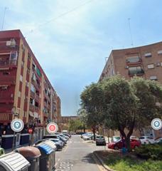 Piso  Carrer de salvador tusset. Piso en venta benimamet
