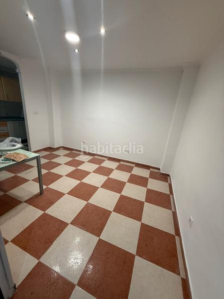 Foto 49ae595b-68e5-413e-add2-8c85ab8d3251. Pis a Zona Avenida al Vedat Torrent