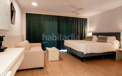 Foto 1351372f-1c79-498a-ace3-a553f5c9620f. Edificio in avinguda pere vaquer 12 in Magaluf Calvià