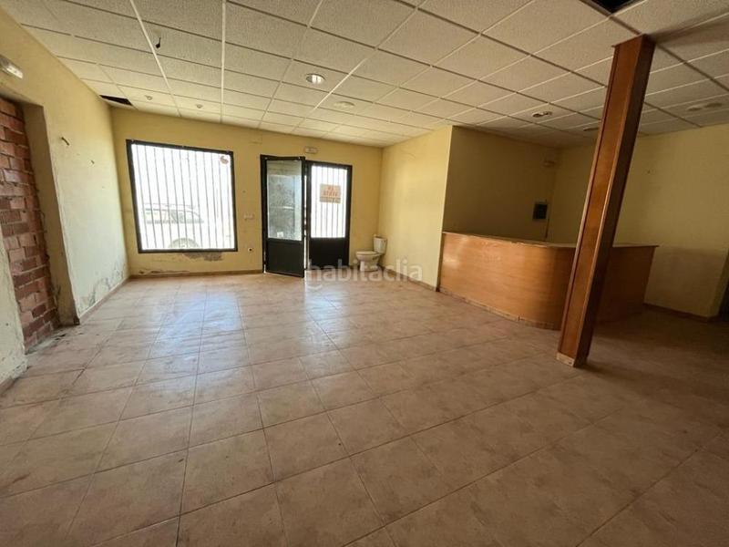 Foto 5039a772-508c-421b-9448-7adf15e213eb. Edificio vivienda en venta en Valdelacalzada