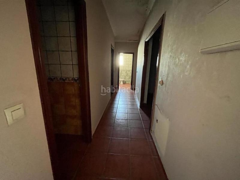 Foto 8d4c28f2-717a-4bff-92b2-5f165b4a1e2f. Edificio vivienda en venta en Valdelacalzada