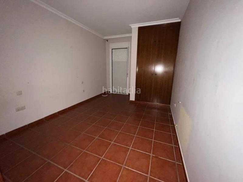 Foto 9eedb034-804b-4981-9873-fb6fed6bfc06. Edificio vivienda en venta en Valdelacalzada