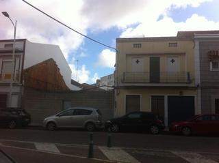 Casa a Don Benito. Casa con cochera en el centro