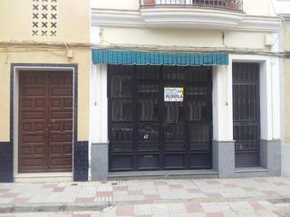Local Comercial a Don Benito. Local preparado en venta