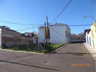 Terreno residencial en Calle azafrán 4. Solar urbano en badajoz