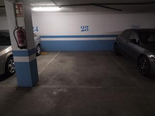 Car parking in Don Benito. Varias plazas de garaje en la avd del pilar