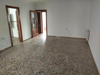Appartement à Don Benito. Piso amplio bien situado