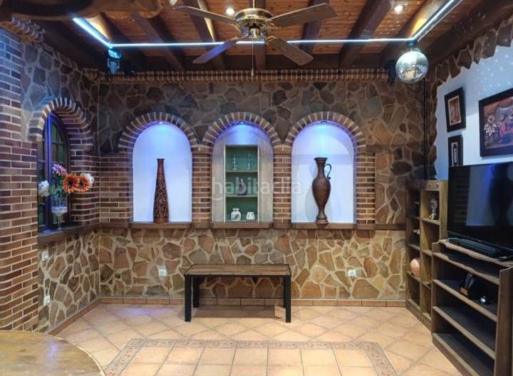 Foto 327f14cb-d68a-4c22-a7eb-3ab5d523bb77. Casa  y local en Puebla de Alcocer