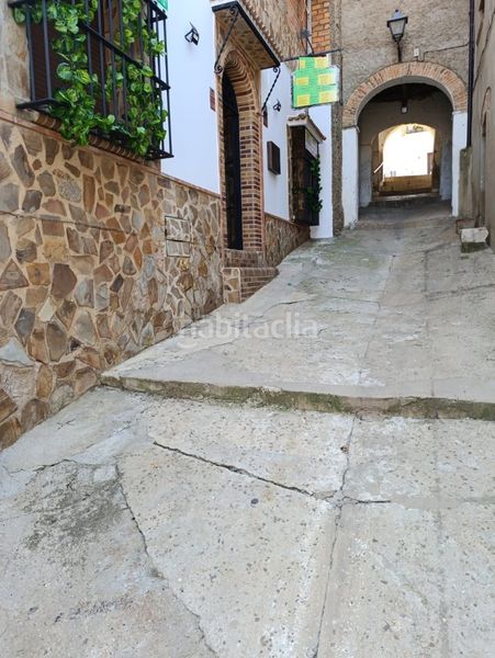 Foto 7667104c-c756-4829-a814-401760bb1908. Casa  y local en Puebla de Alcocer