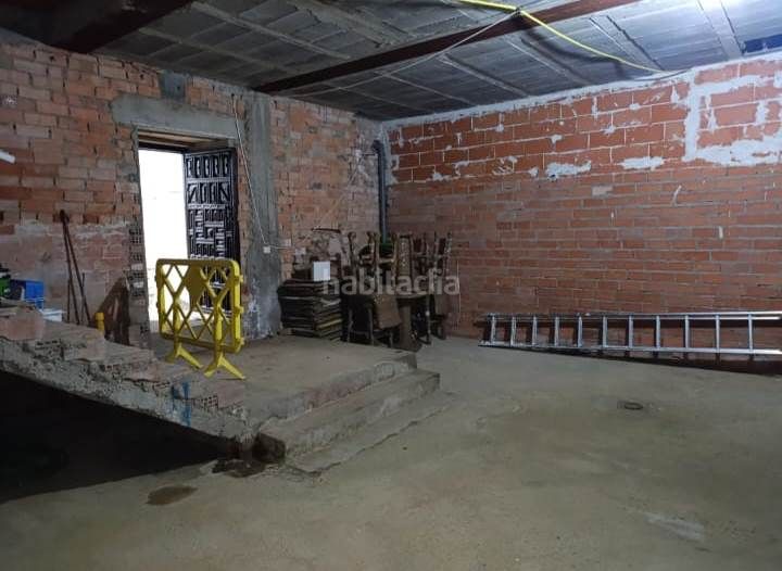 Foto 798bb696-4faa-4912-bfa8-88f35ac00cfc. Casa  y local en Puebla de Alcocer