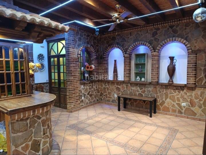 Foto e59c649a-fc7f-4af7-bfbf-995199d81fec. Casa  y local en Puebla de Alcocer