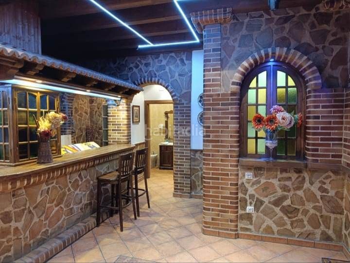 Foto ec15b75e-2466-400b-bdde-f751b25101bd. Casa  y local en Puebla de Alcocer