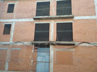 Edifici a Don Benito. Edificio sin acabar