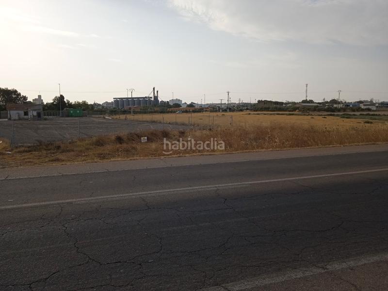 Foto e4fbf80c-ca84-4fd7-b75e-c52934a8906e. Finca rústica a Don Benito