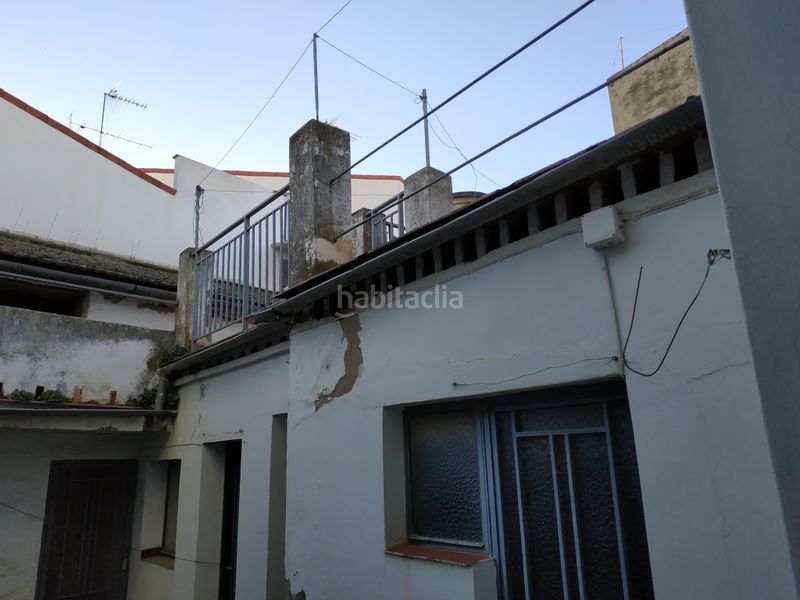 Foto 9af610c5-94e5-40f2-bedd-91aad954b136. Casa  con cochera en Don Benito