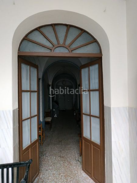 Foto ee347269-f36a-4107-b5d1-f120bfb59a4b. Casa  con cochera en Don Benito