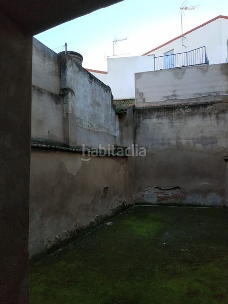 Foto f2869b46-02e6-43ca-bc54-aadc58179b36. Casa amb aparcament a Don Benito