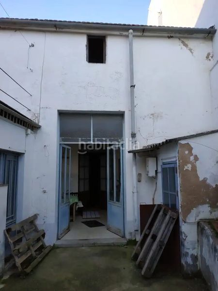 Foto abcaec32-7c82-4af3-a1b1-ea793ca22370. Casa  semicentrica en Don Benito