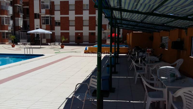 Foto f85acde2-e951-4ee9-9928-cea706df7f71. Pis amb calefacció piscina a Don Benito