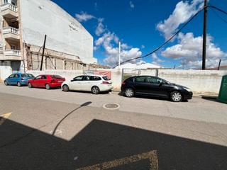 Terreny residencial a Calle cánovas 12a. Solar urbano en almendralejo