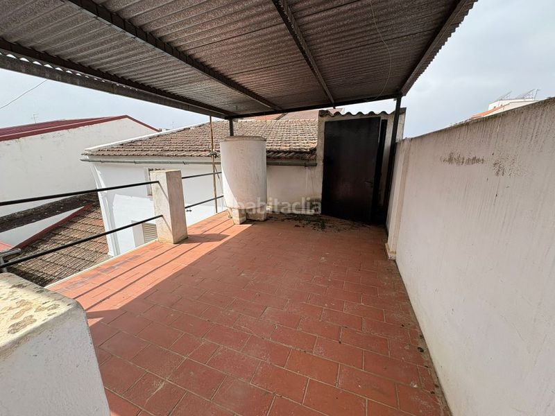 Foto 0d8d02c0-c89f-45b9-9ae7-af09299731e4. Casa amb xemeneia aparcament a Don Benito