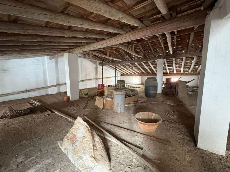 Foto 0da40cb4-380e-4dab-abb2-c34a8c5aac12. Casa amb xemeneia aparcament a Don Benito