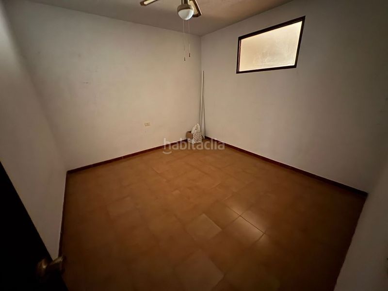 Foto b841f578-4981-41c0-981d-85689b71411e. Casa amb xemeneia aparcament a Don Benito