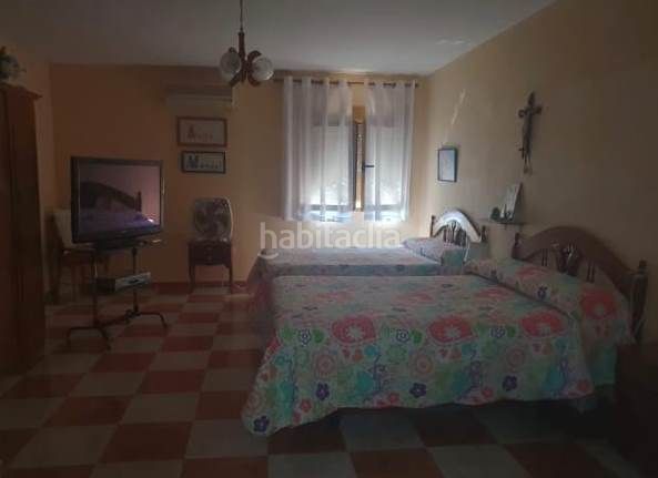 Foto 031c0dba-ba72-47e0-b5d6-b2d9f9053224. Casa amb xemeneia calefacció aparcament a Puebla de Alcocer