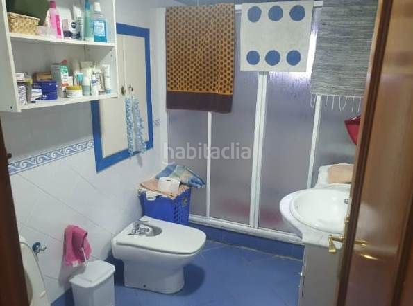 Foto f890a7f4-f6e9-48cc-ae73-384d1362c8d3. Casa amb xemeneia calefacció aparcament a Puebla de Alcocer