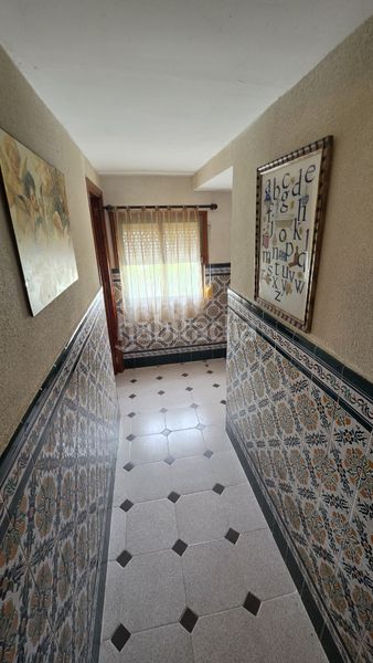 Foto 2d1d8a6d-dec9-4a6a-bfd2-a7dd32e73333. Casa amb xemeneia aparcament a Villar de Rena