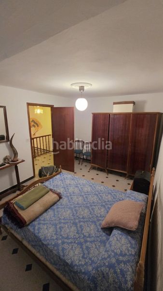 Foto e8664001-5034-4a3c-8b05-6300d29d2ba8. Casa amb xemeneia aparcament a Villar de Rena