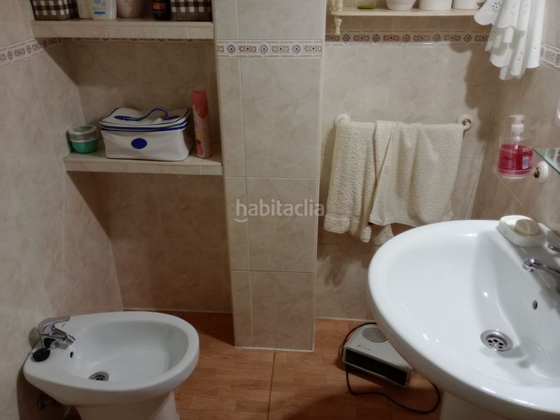 Foto c2f8dd1c-5c06-41f2-b026-2321d9324855. Piso  amueblado bien situado en Don Benito