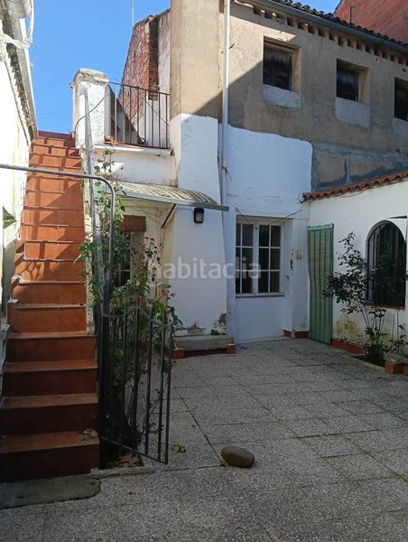 Foto 922c92d4-b1b6-4a98-a63a-5268b3d9f413. Casa amb xemeneia a Medellín