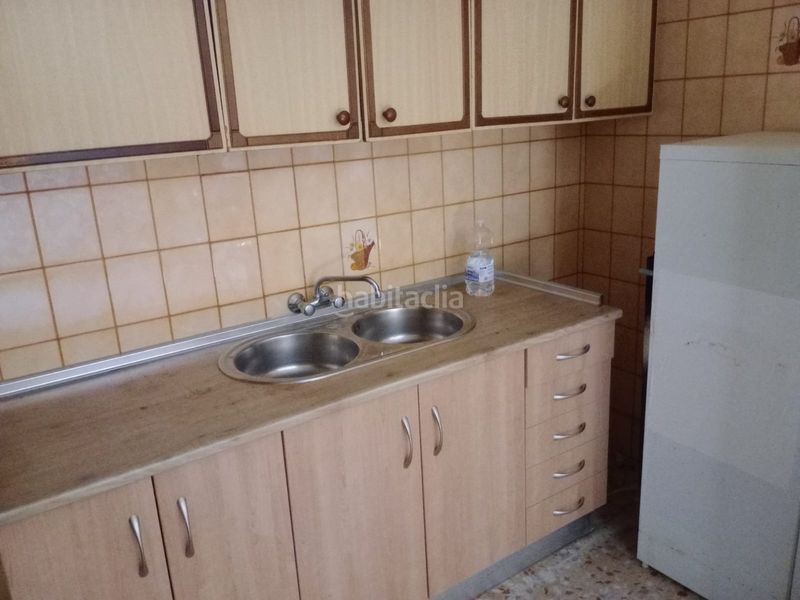 Foto d226e010-c8e9-4b60-b694-6e14f1fa91a8. Casa a Don Benito