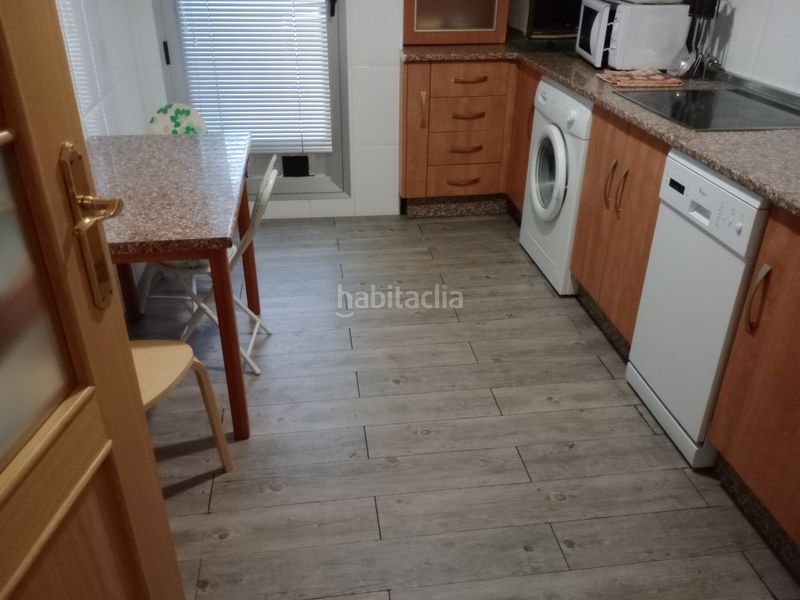 Foto 21aef368-6ba5-492c-821d-2eb576e3bd7b. Flat with parking in Don Benito