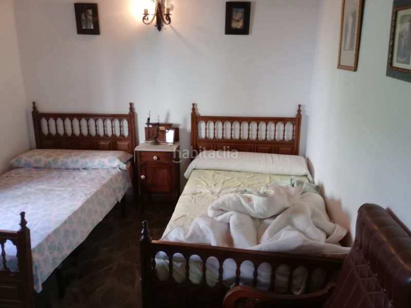 Foto 4bd335a8-47e2-4135-bfc8-b4b6dfb82f6d. Xalet amb xemeneia aparcament piscina a Don Benito
