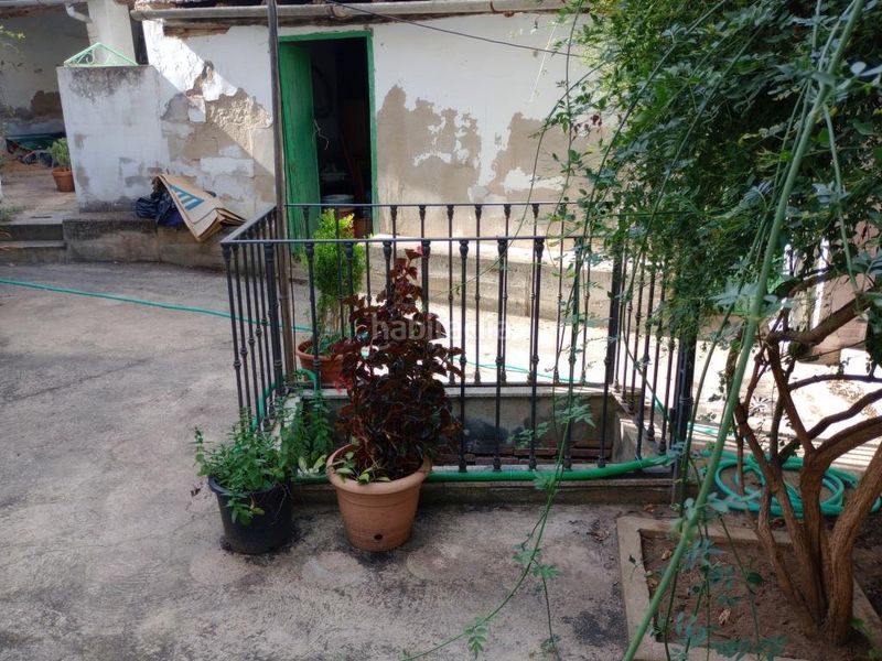 Foto 9ad0b5c6-2080-49f0-91fb-9690a6eeb7e3. Casa  en el centro en Don Benito