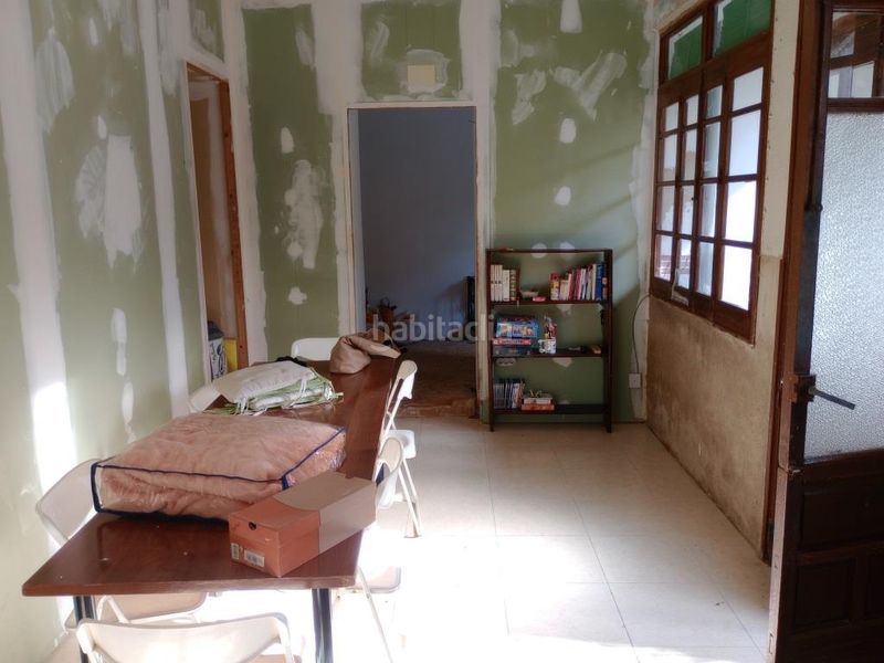 Foto cf9a6e8f-0c49-481e-8aab-6c21c80ad6f7. Casa  en el centro en Don Benito